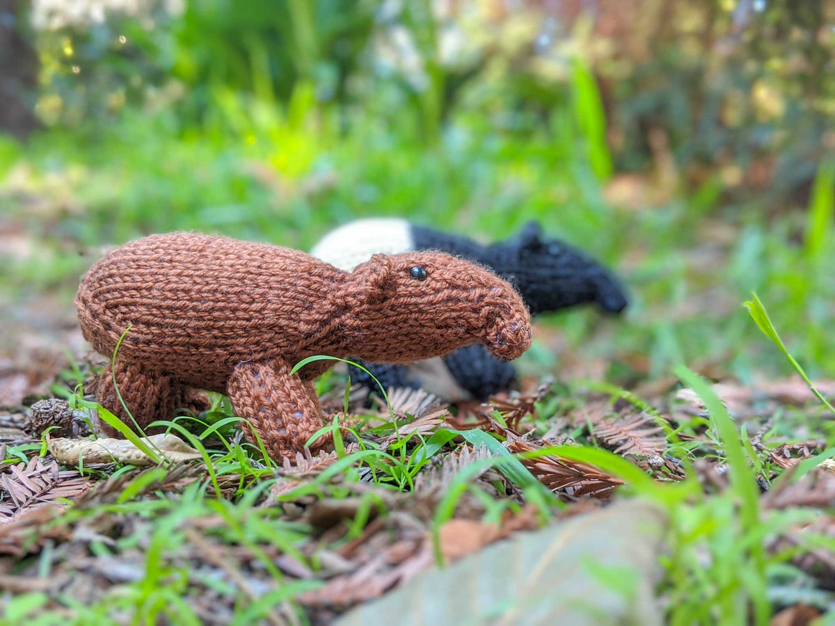 Floyd and Elena Mini Tapirs Knitting Pattern