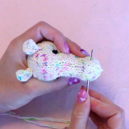 How to Embroider French Knots on Your Knitting