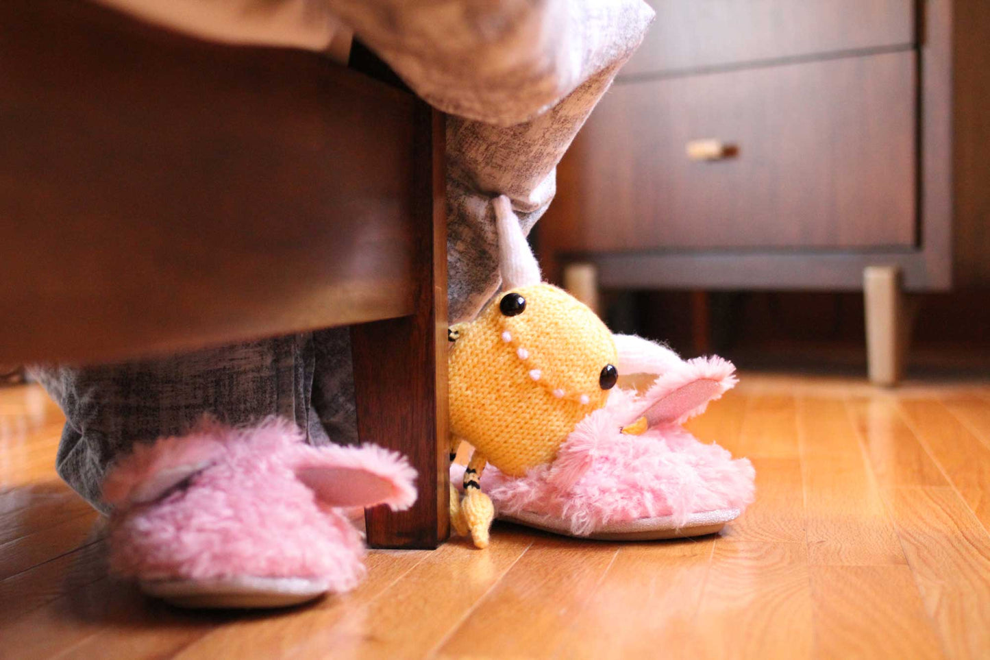 Slipper Monster Knitting Pattern
