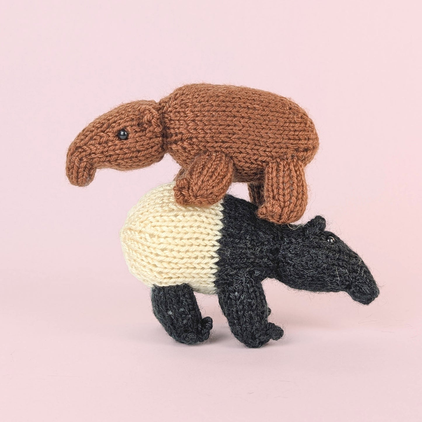 Floyd and Elena Mini Tapirs Knitting Kit